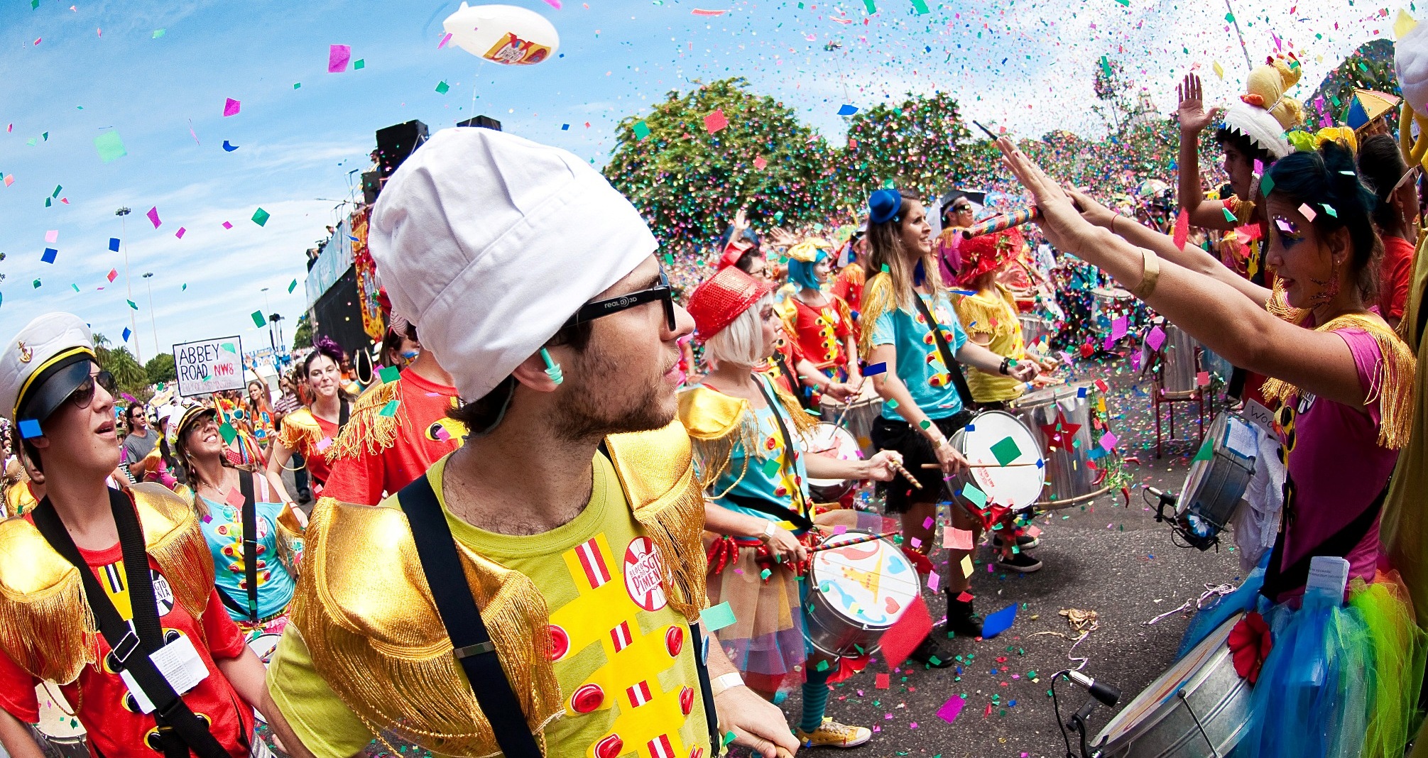 Blocos e camarotes são destaque do Carnaval